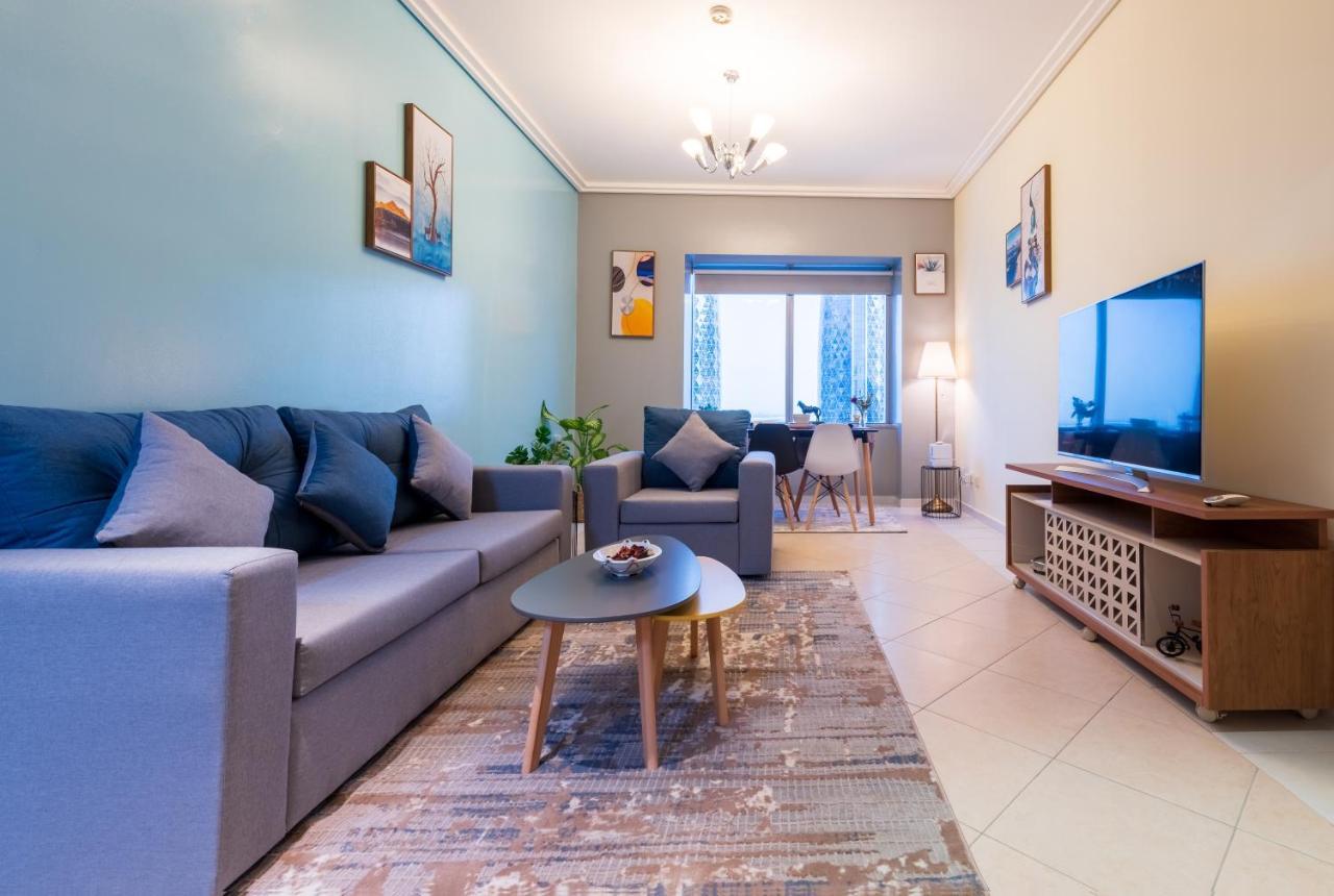 Trinity Holiday Homes - Sheikh Zayed Road Near To Financial Center Metro Station دبي المظهر الخارجي الصورة