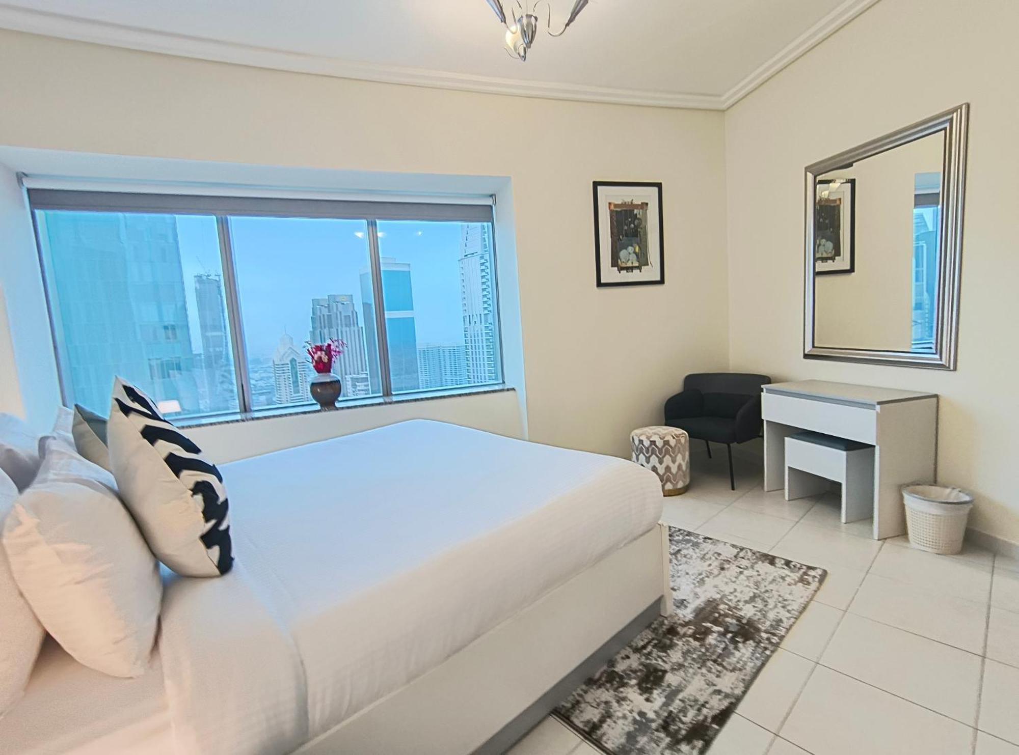 Trinity Holiday Homes - Sheikh Zayed Road Near To Financial Center Metro Station دبي المظهر الخارجي الصورة
