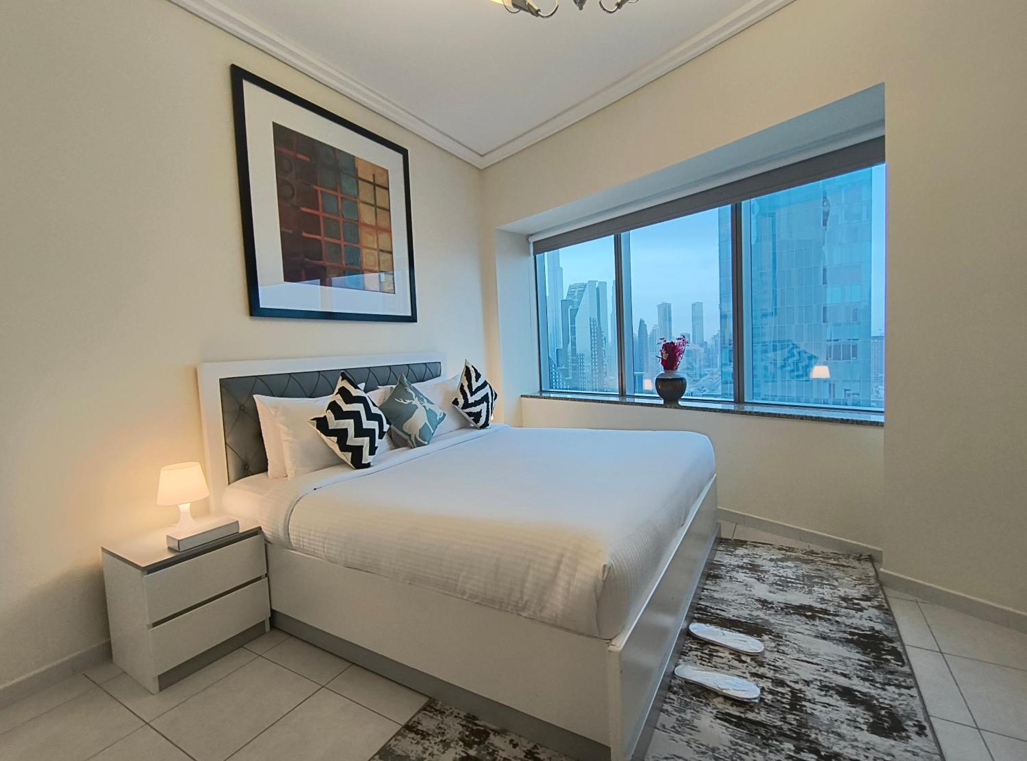Trinity Holiday Homes - Sheikh Zayed Road Near To Financial Center Metro Station دبي المظهر الخارجي الصورة