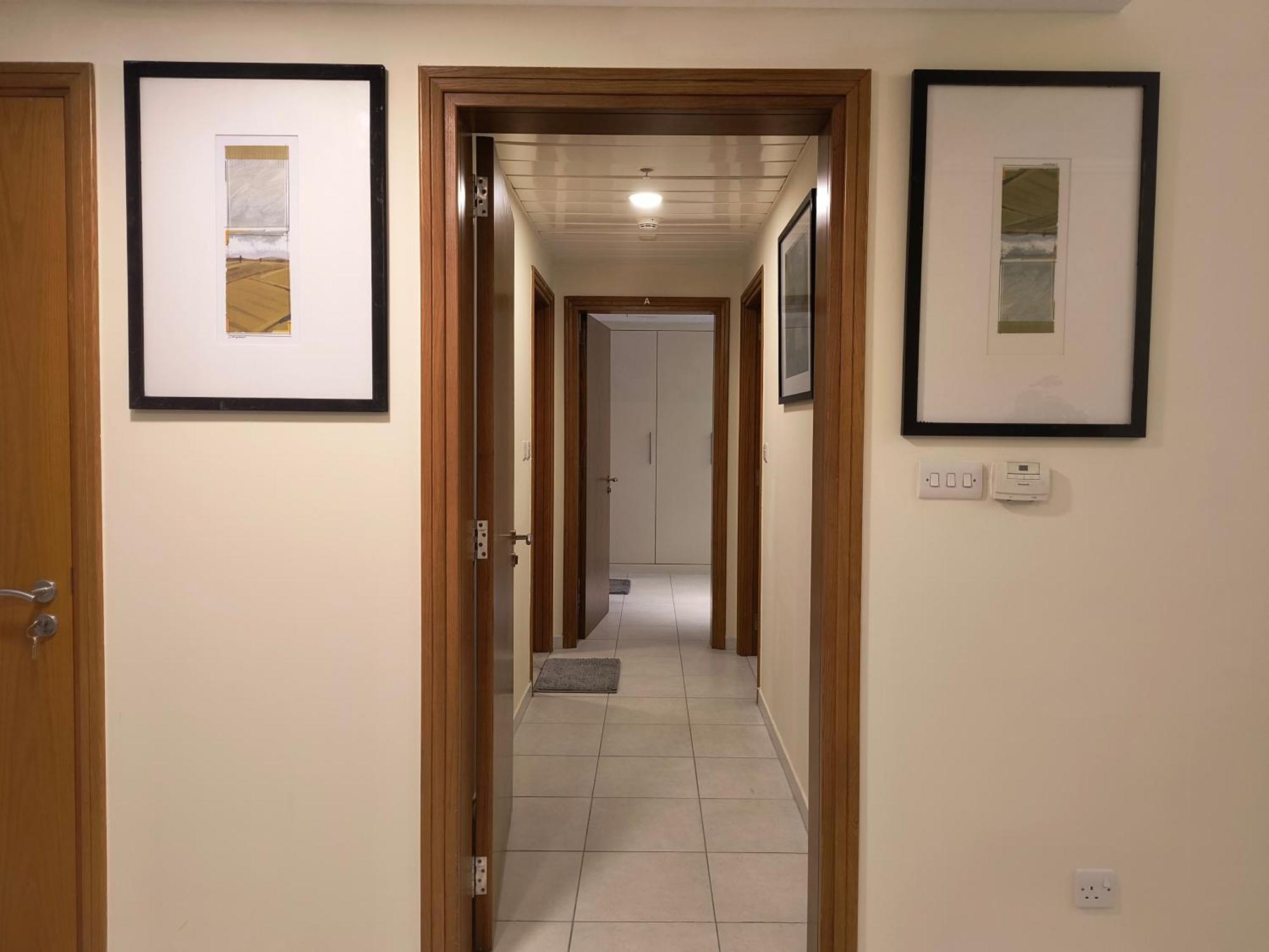 Trinity Holiday Homes - Sheikh Zayed Road Near To Financial Center Metro Station دبي المظهر الخارجي الصورة