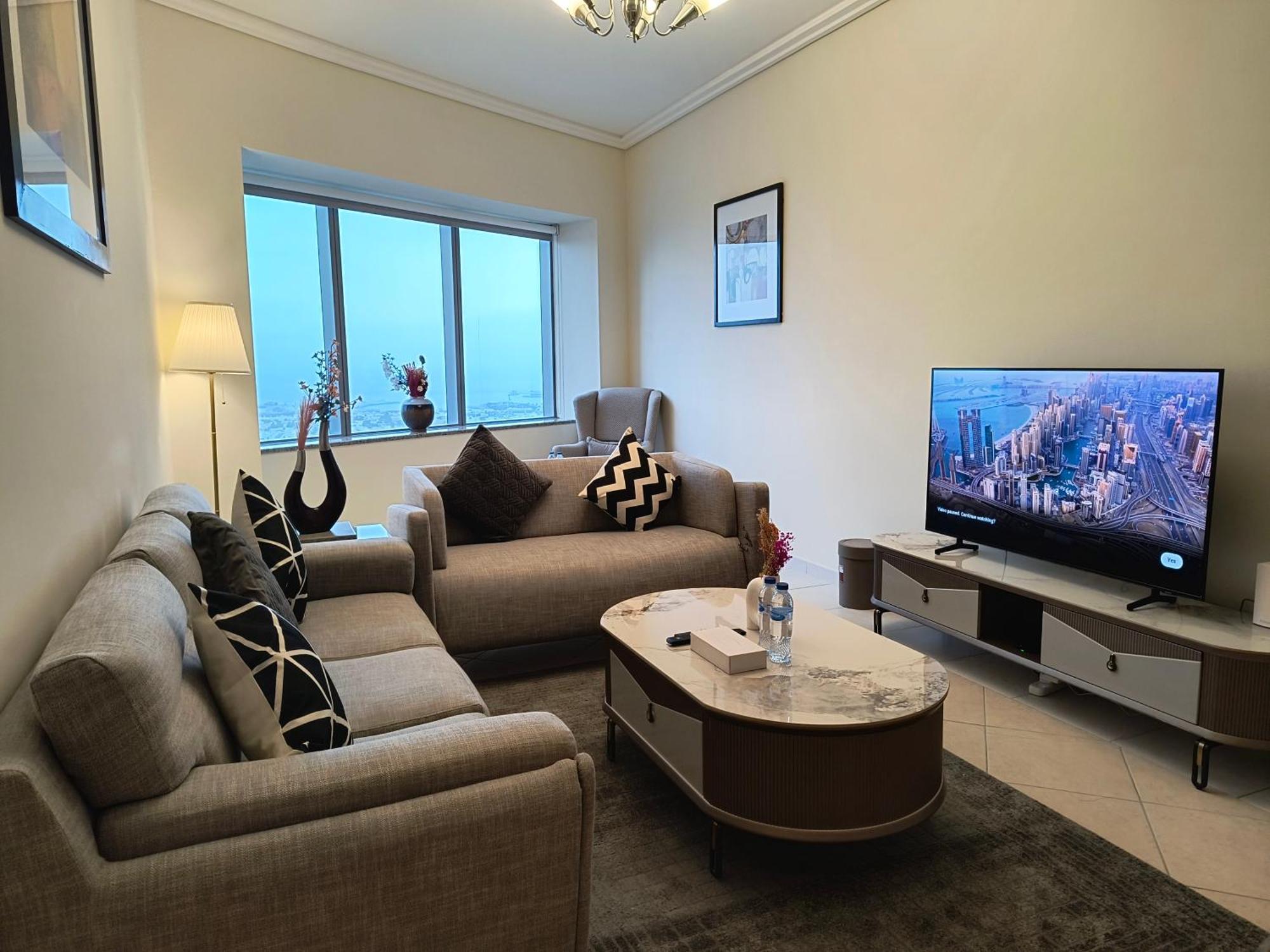 Trinity Holiday Homes - Sheikh Zayed Road Near To Financial Center Metro Station دبي المظهر الخارجي الصورة