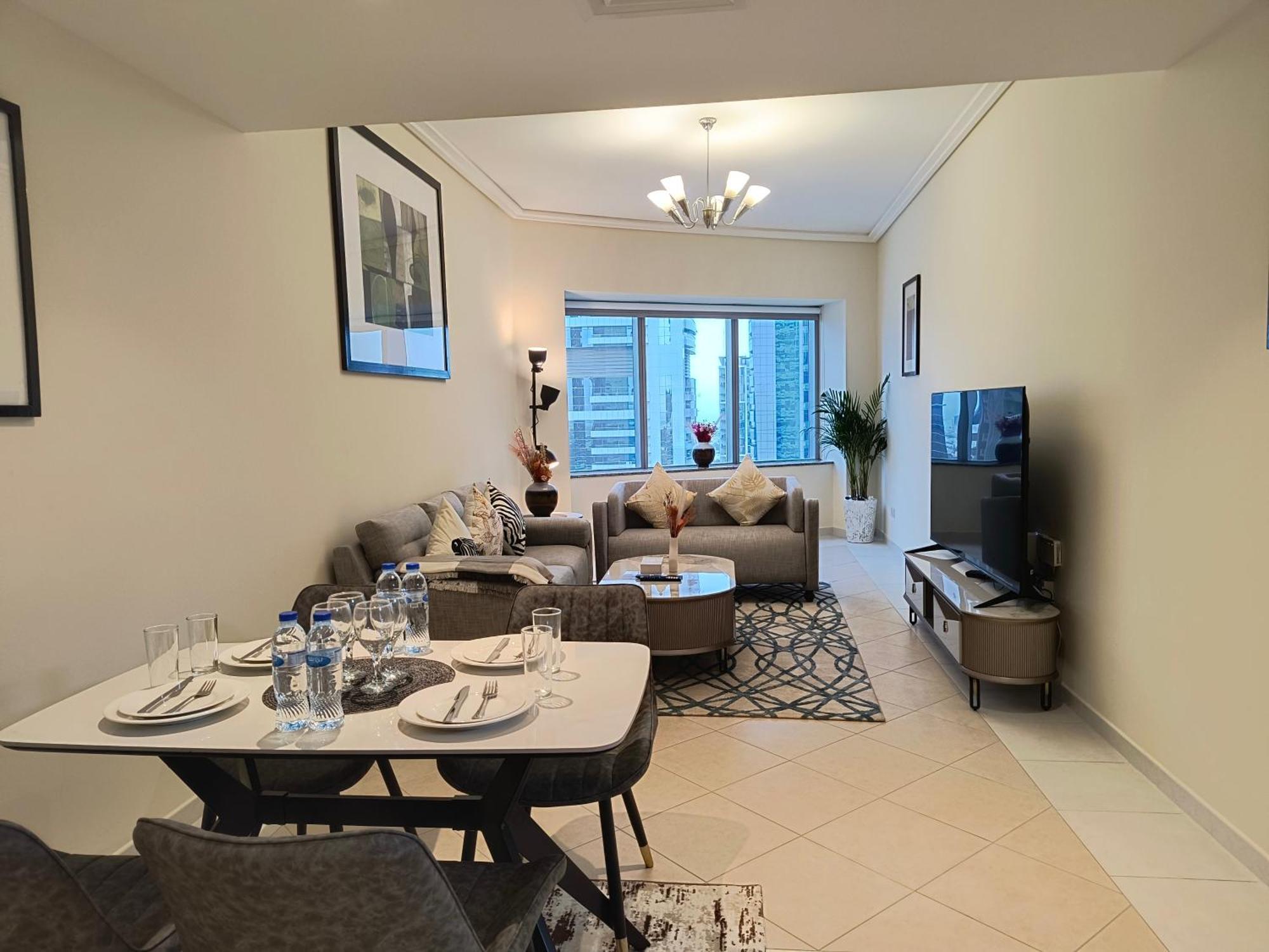 Trinity Holiday Homes - Sheikh Zayed Road Near To Financial Center Metro Station دبي المظهر الخارجي الصورة