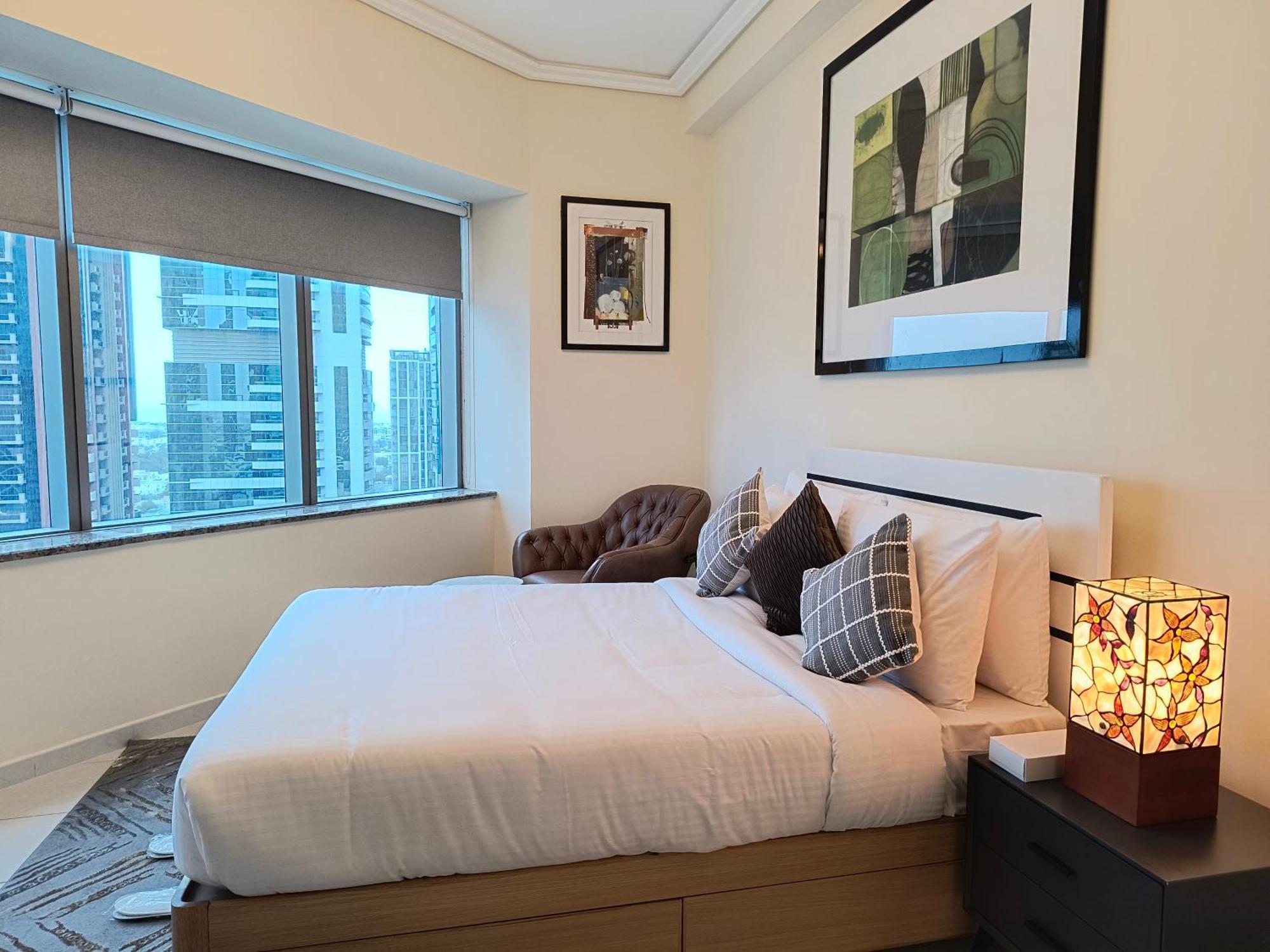 Trinity Holiday Homes - Sheikh Zayed Road Near To Financial Center Metro Station دبي المظهر الخارجي الصورة